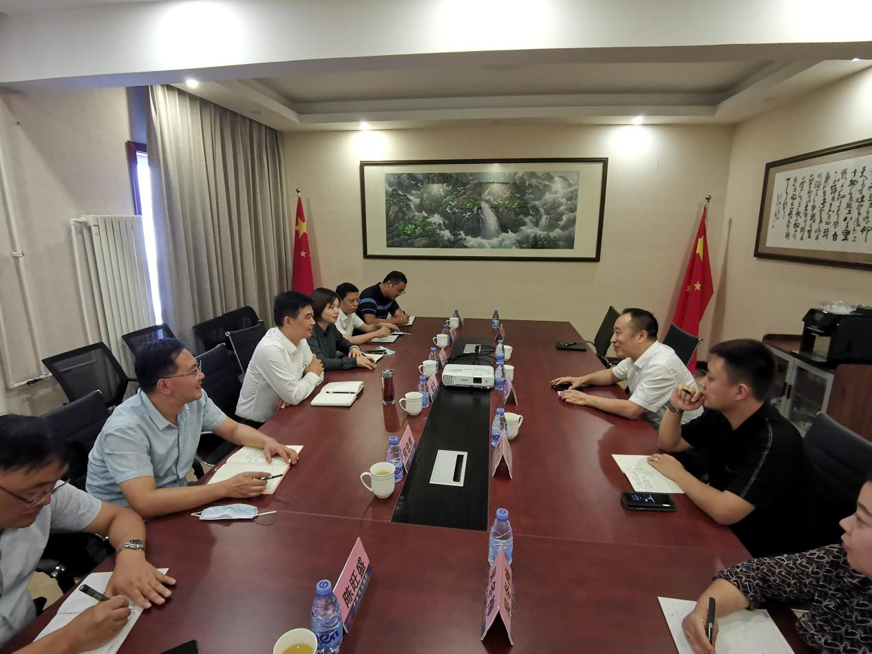 安庆市大观区区长金玉一行来访